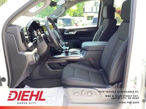 Used 2025 Chevrolet Silverado 1500 LT Trail Boss AWD/4WD image 25