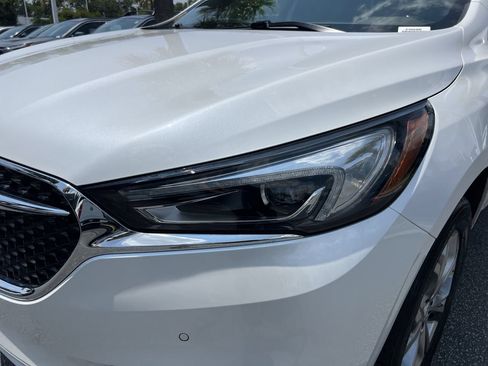 Used 2021 Buick Enclave Avenir w/ Avenir Technology Package AWD/4WD image 6