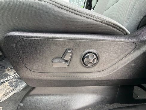 Used 2021 RAM 1500 Big Horn image 27