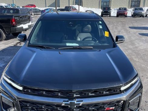 Used 2024 Chevrolet Traverse Z71 w/ Enhanced Driving Package image 23