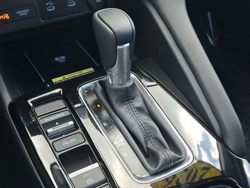Certified 2026 Acura Integra FWD image 18