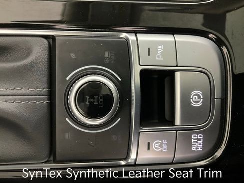 Certified 2023 Kia Telluride S w/ S Sunroof Package image 27