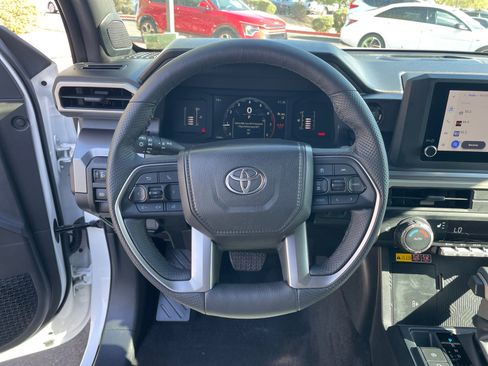 Certified 2025 Toyota Tacoma SR5 image 9