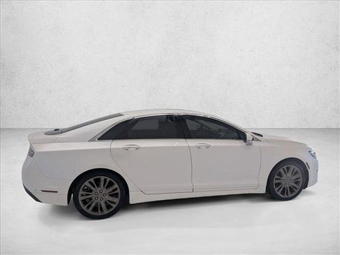 Used 2017 Lincoln MKZ Reserve w/ Technology Package image 4