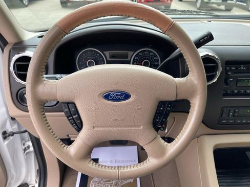 Used 2006 Ford Expedition Eddie Bauer image 27