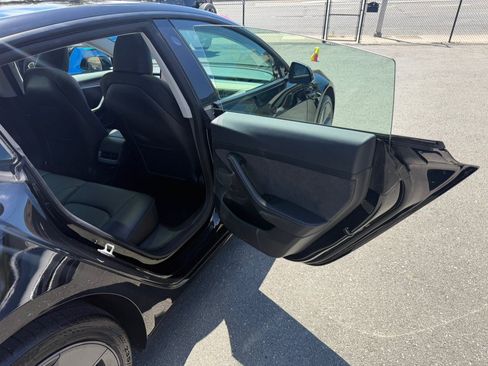 Used 2023 Tesla Model 3 Standard Range RWD image 38