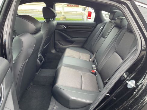 Used 2022 Honda Accord Sport image 14