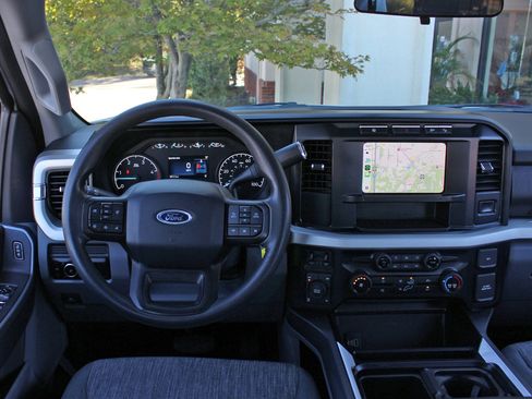 Used 2024 Ford F250 XLT w/ FX4 Off-Road Package image 25