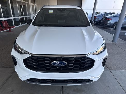 Used 2023 Ford Escape ST-Line w/ Equipment Group 301A image 2