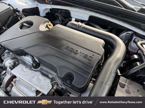 Used 2021 Chevrolet Malibu LS w/ Driver Confidence Package II FWD image 30
