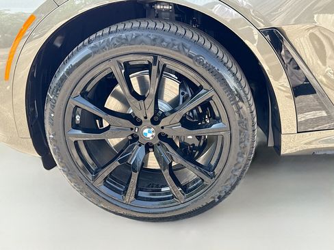 New 2027 BMW X7 xDrive40i w/ Executive Package AWD/4WD image 44