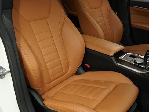 Used 2022 BMW M440i xDrive Gran Coupe w/ Premium Package image 10