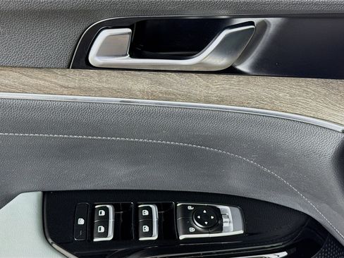 Used 2023 Kia K5 EX image 23