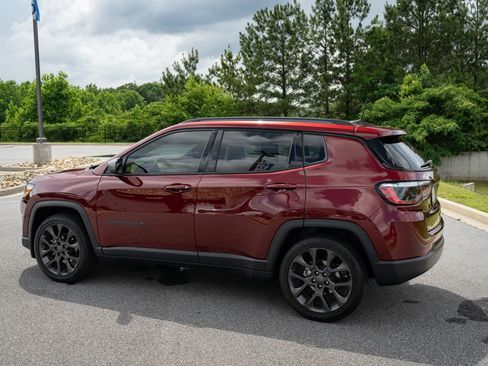 Used 2021 Jeep Compass Latitude w/ Sun and Sound Group FWD image 7