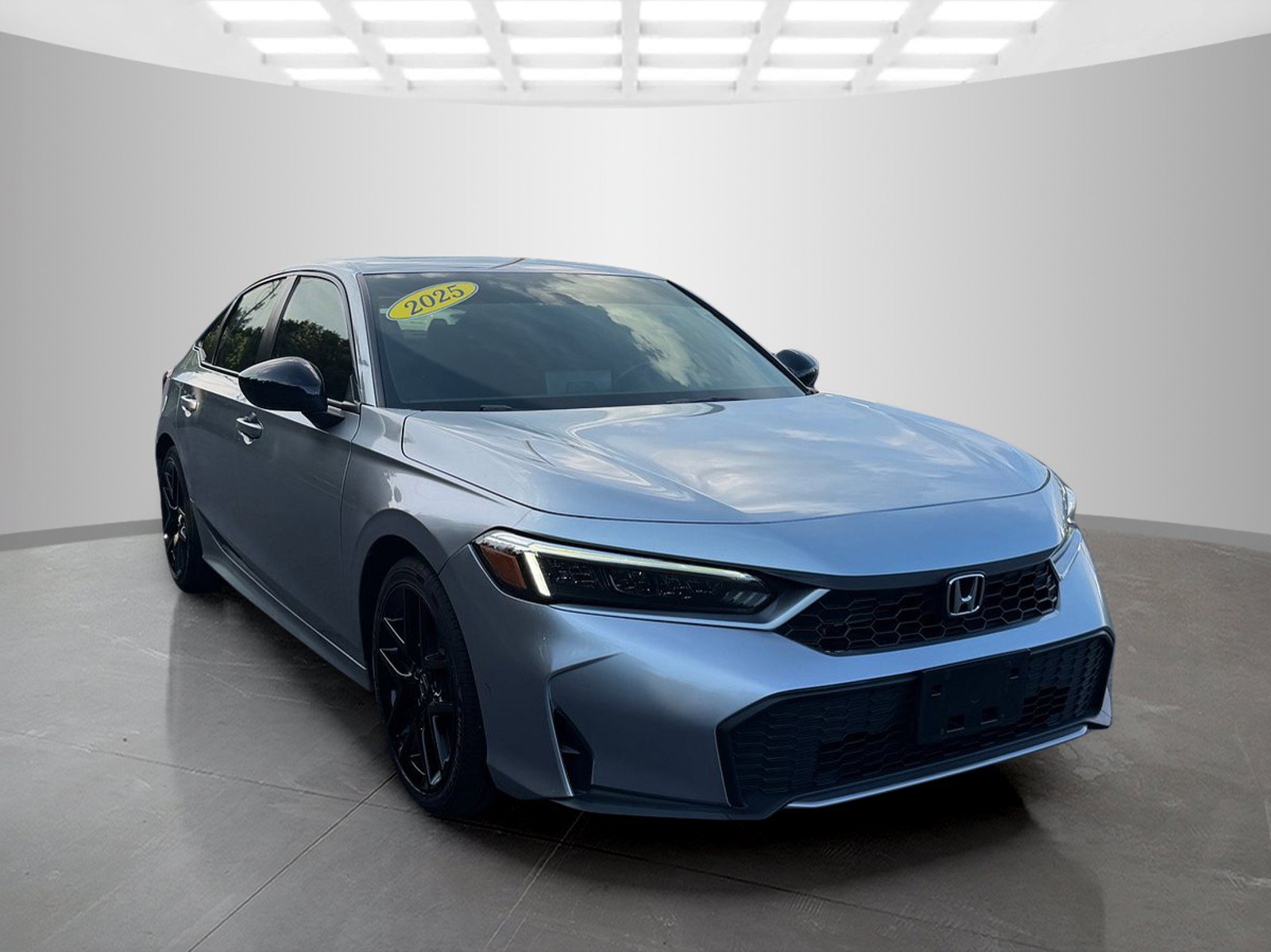 Used 2025 Honda Civic Sport image 5