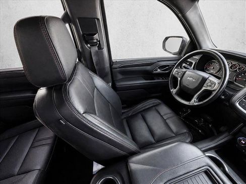 Used 2021 Chevrolet Tahoe RST RWD image 15
