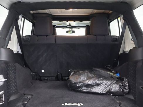 Used 2013 Jeep Wrangler Unlimited Sport image 26