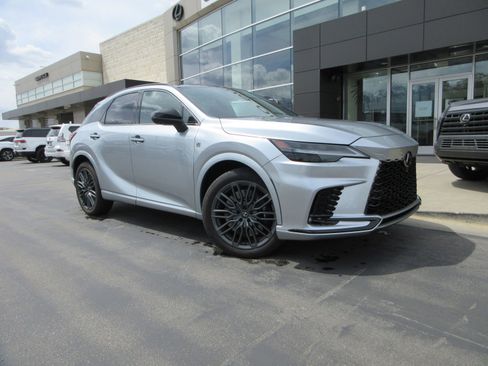 Used 2024 Lexus RX 500h F Sport w/ Convenience Package AWD/4WD image 14
