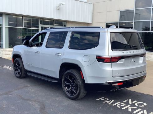 Used 2022 Jeep Wagoneer Series I w/ Premium Group I image 8