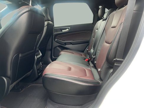 Used 2022 Ford Edge Titanium w/ Equipment Group 301A AWD/4WD image 29
