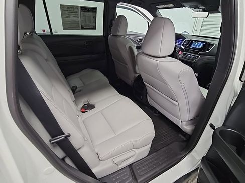 Used 2023 Honda Passport EX-L image 37