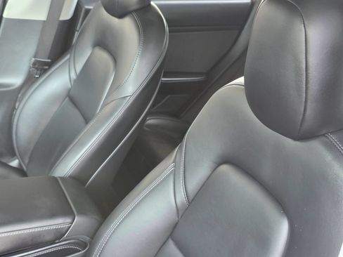 Used 2021 Tesla Model 3 Standard Range Plus RWD image 24