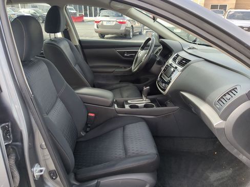 Used 2018 Nissan Altima 2.5 SV image 26