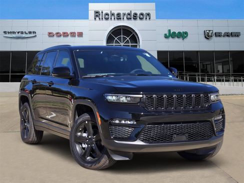 New 2025 Jeep Grand Cherokee Limited w/ Black Appearance Package image 1