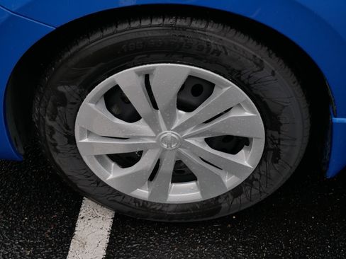 Used 2024 Nissan Versa S w/ Trunk Package FWD image 15