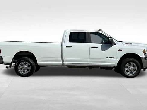 Used 2024 RAM 3500 Big Horn AWD/4WD image 3