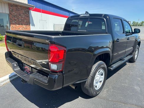 Used 2023 Toyota Tacoma SR AWD/4WD image 3