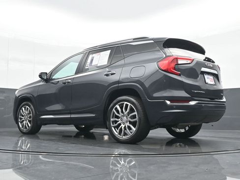 Used 2022 GMC Terrain Denali image 19