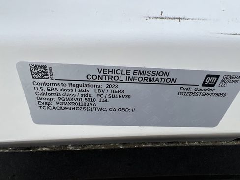 Used 2023 Chevrolet Malibu LT image 27