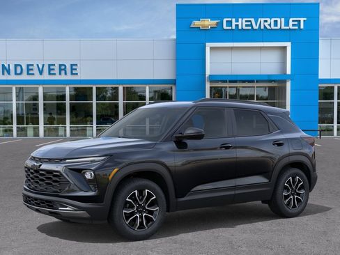 New 2026 Chevrolet TrailBlazer ACTIV w/ Convenience Package FWD image 2