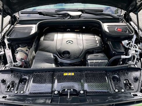 Certified 2024 Mercedes-Benz GLS 450 4MATIC image 34