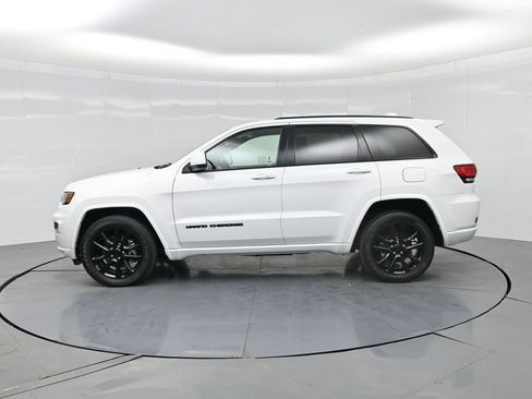 Used 2021 Jeep Grand Cherokee Laredo X AWD/4WD image 33