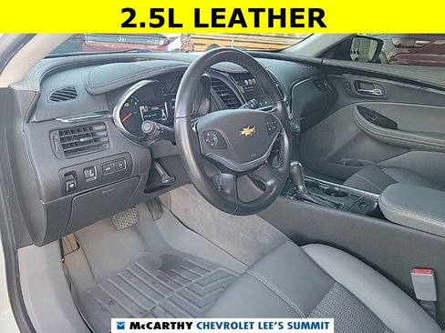 Used 2014 Chevrolet Impala LT w/ Convenience Package image 24