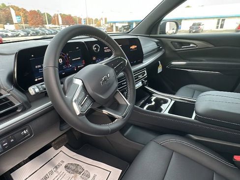 New 2026 Chevrolet Traverse LT w/ Midnight/Sport Edition image 11