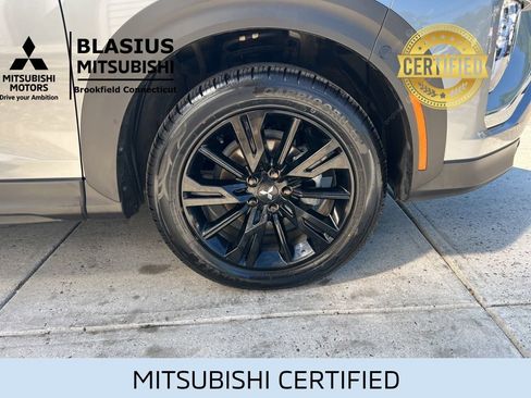 Used 2024 Mitsubishi Eclipse Cross AWD image 3