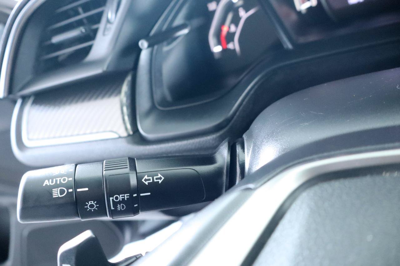 Used 2018 Honda Civic Sport image 25