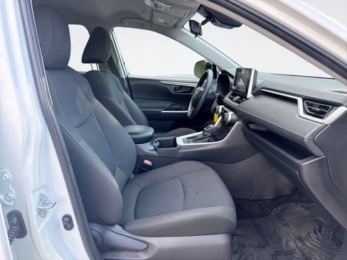Used 2025 Toyota RAV4 LE FWD image 25