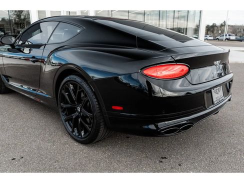 Used 2023 Bentley Continental GT V8 image 9