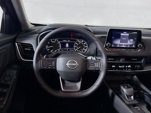 New 2026 Nissan Rogue SV image 21