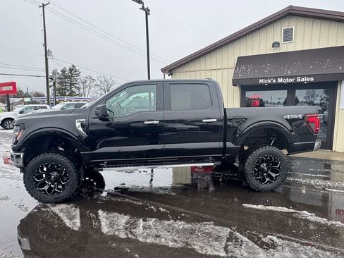 Used 2024 Ford F150 XLT AWD/4WD image 2