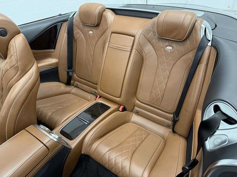 Used 2019 Mercedes-Benz S 560 Cabriolet image 19