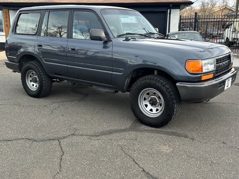 Used 1994 Toyota Land Cruiser image 21