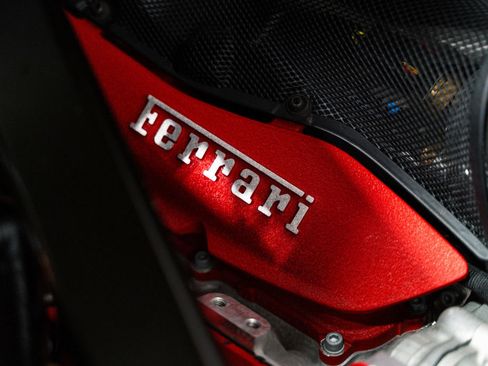 Used 2022 Ferrari SF90 Stradale AWD/4WD image 7