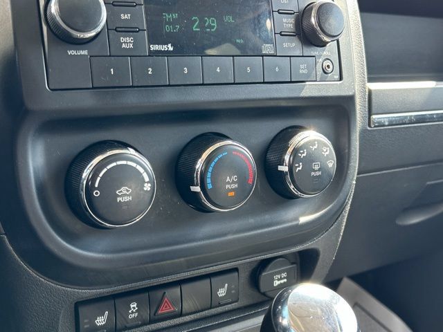 Used 2017 Jeep Patriot High Altitude AWD/4WD image 36
