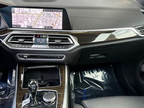 Used 2020 BMW X5 sDrive40i w/ Premium Package image 28