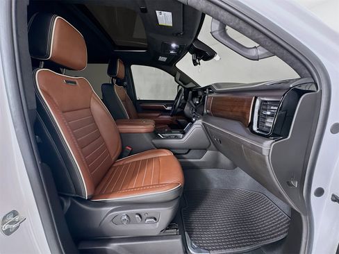 Used 2024 GMC Sierra 2500 Denali Ultimate image 31